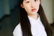 恩熙 个人资料,才华横溢的年轻艺术家，揭秘她的成长之路